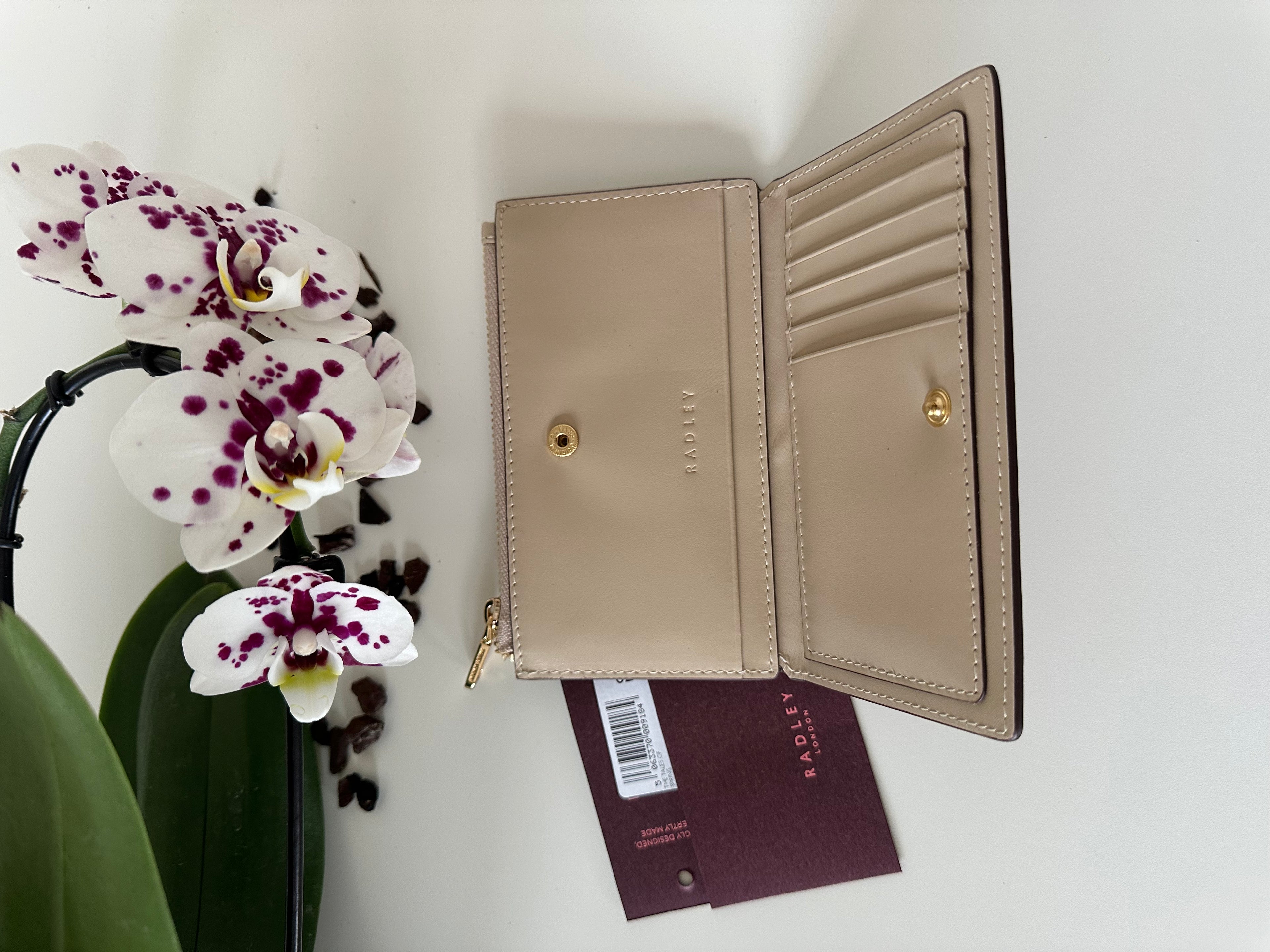 Radley The Tales Of Spring Leather cream