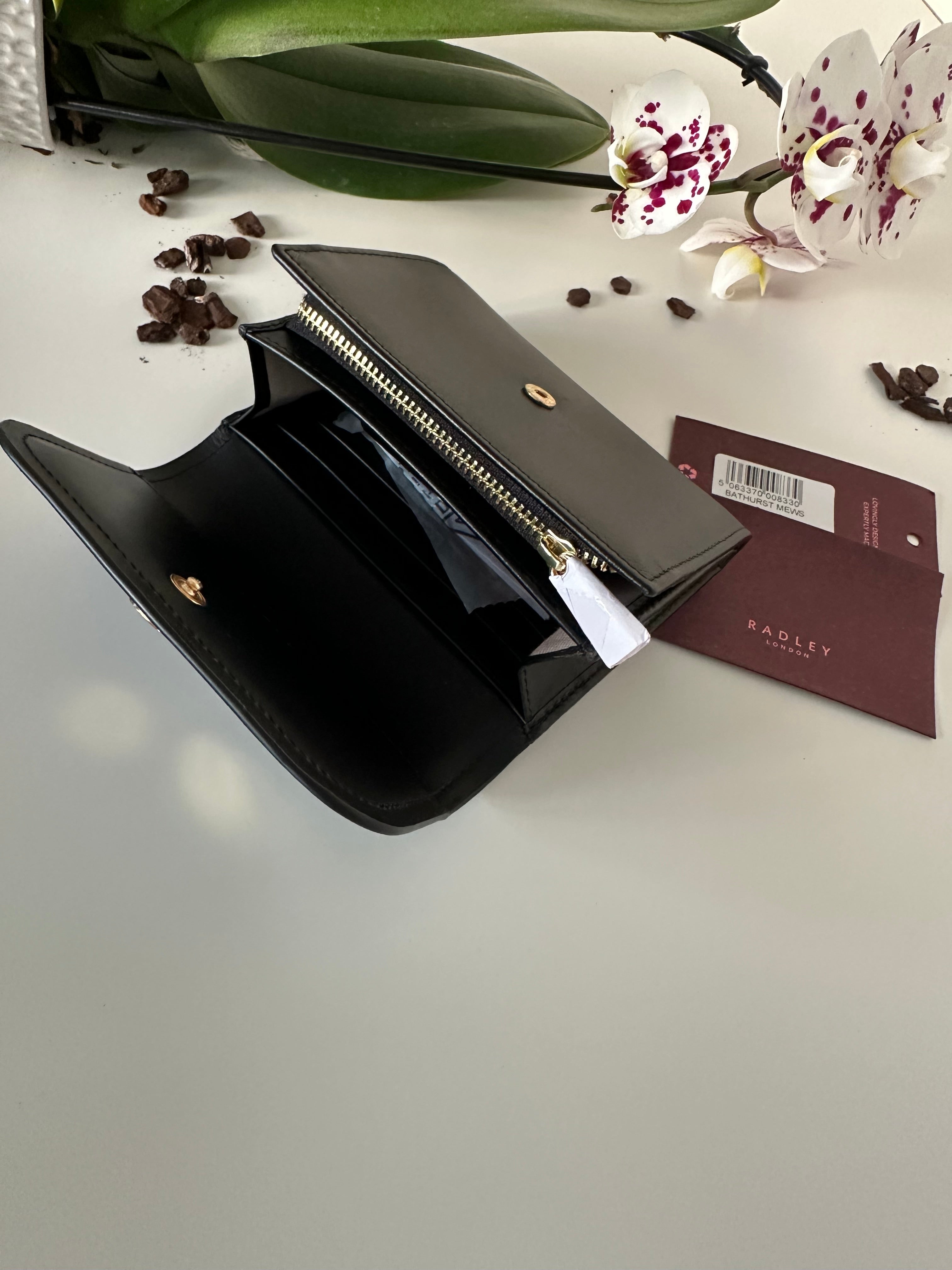 Radley Bathurst Mews Small black Leather