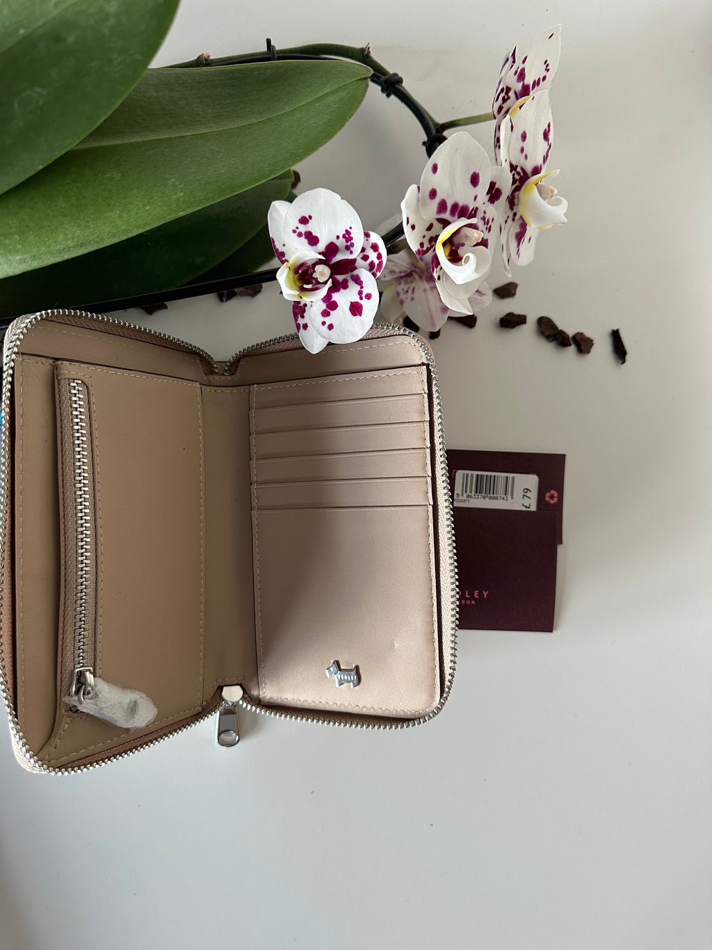 Radley Pockets Medium cream Leather