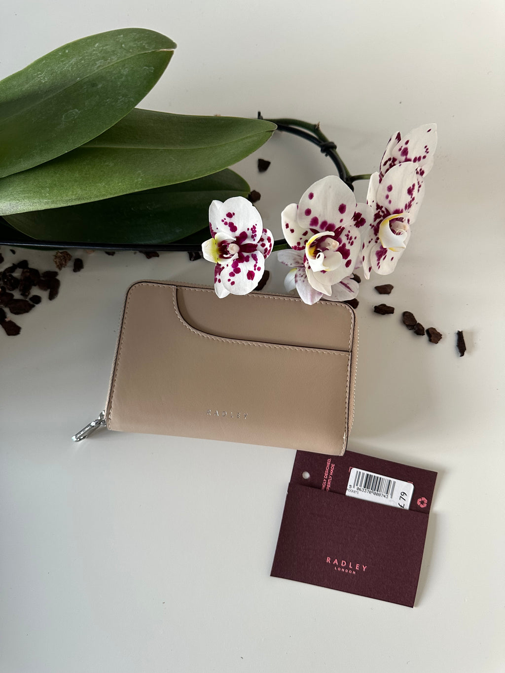 Radley Pockets Medium cream Leather