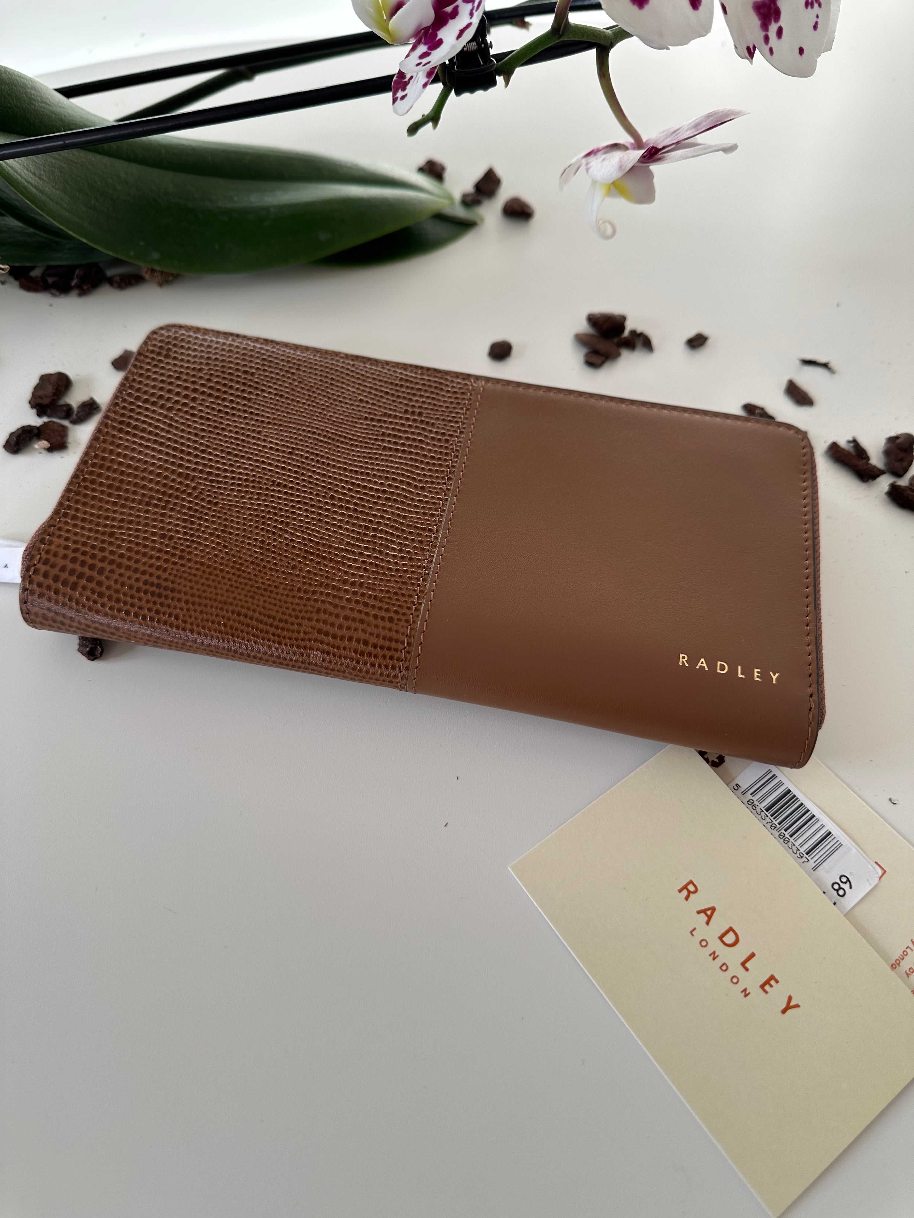 Radley Mount Row Faux snack Large Brown Leather
