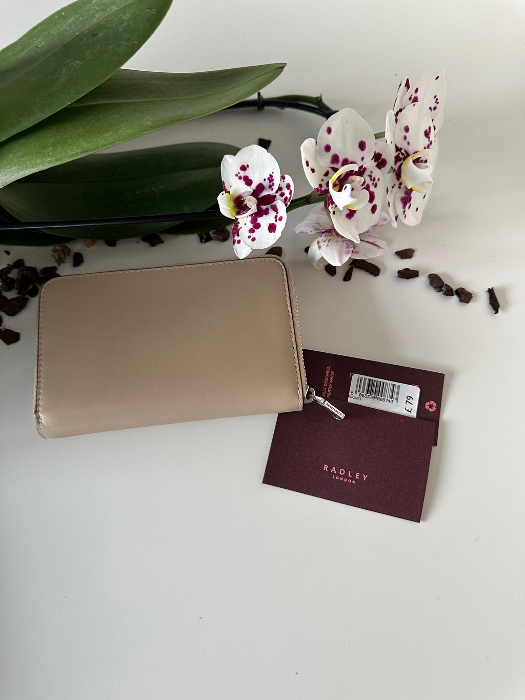 Radley Pockets Medium cream Leather