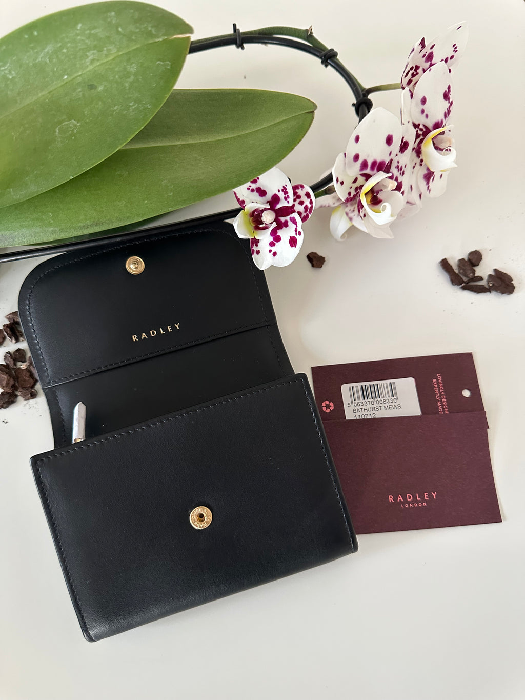 Radley Bathurst Mews Small black Leather